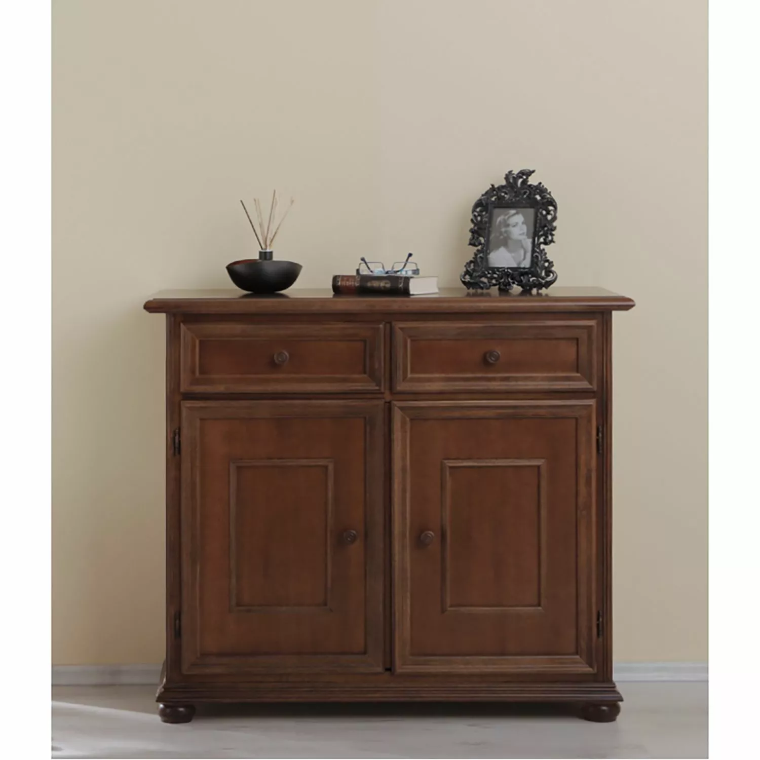 Montreux Kommode Arabella II - Ayous teilmassiv - Antikbraun 5 Montreux Kommode Arabella II - Ayous teilmassiv - Antikbraun – Bild 3