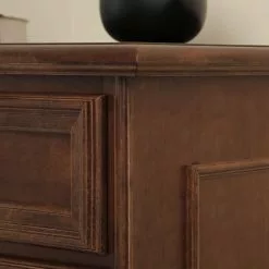 Montreux Kommode Arabella II - Ayous teilmassiv - Antikbraun 24 Montreux Kommode Arabella II - Ayous teilmassiv - Antikbraun -Buromobel Verkaufe 1000017483 100 GALLERYIMAGES P000000001000017483