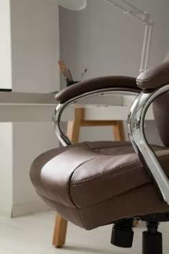 Home24office Chefsessel Director II - Kunstleder / Kunststoff - Cappuccino / Silber -Buromobel Verkaufe 1000064391 200819 06140400003 DETAILS P000000001000064391