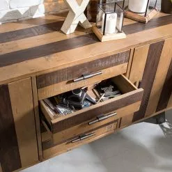 Ars manufacti Sideboard Tamati II - Pinie massiv / Eisen - Pinie / Schwarz -Buromobel Verkaufe 1000166787 200117 06085800010 MOOD DETAILS P000000001000166787 mood