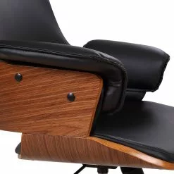 Studio Copenhagen Chefsessel Zevia - Schwarz / Walnuss -Buromobel Verkaufe 1000176736 190614 12073200215 GALLERYIMAGES P000000001000176736
