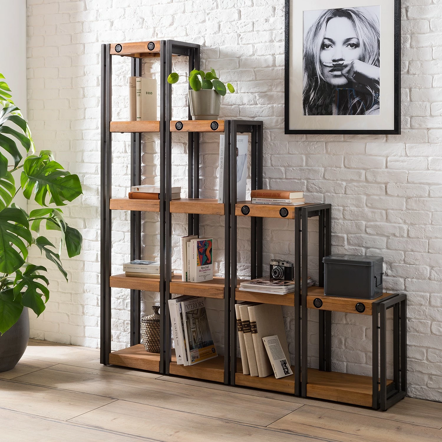 Ars manufacti Stufenregal Manchester - Akazie massiv / Metall - Akazie / Anthrazit 4 Ars manufacti Stufenregal Manchester - Akazie massiv / Metall - Akazie / Anthrazit – Bild 2