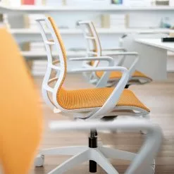 Sedus Bürostuhl se:joy I - Orange -Buromobel Verkaufe 1000212424 200507 14155100194 DETAILS P000000001000212424