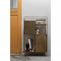 Red Living Regal Sordio - Metall - Messing -Buromobel Verkaufe 1000342079 220401 020 MOOD DETAILS P000000001000342079 mood