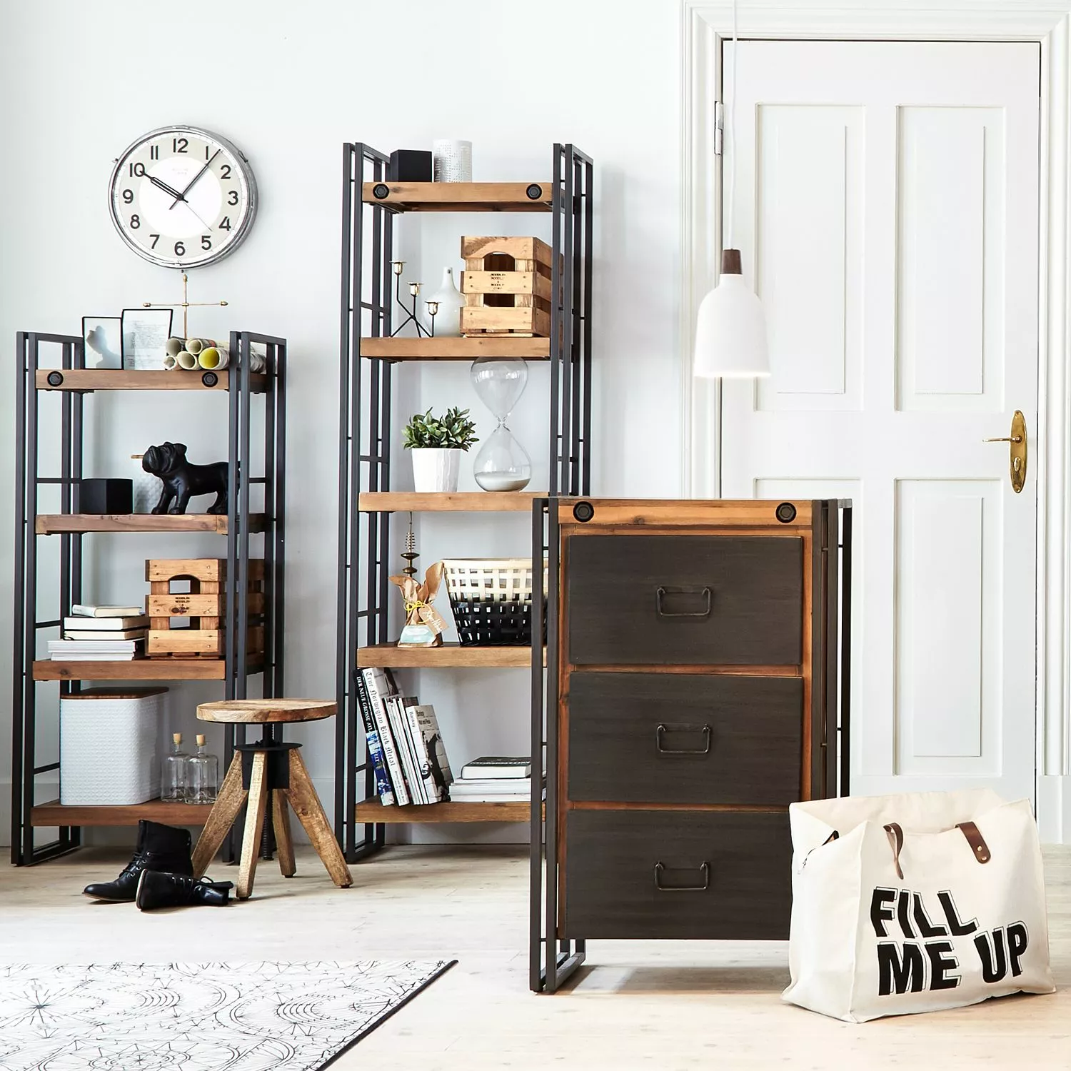 Ars manufacti Regal Manchester III - Akazie massiv / Metall - Akazie / Anthrazit 4 Ars manufacti Regal Manchester III - Akazie massiv / Metall - Akazie / Anthrazit – Bild 2